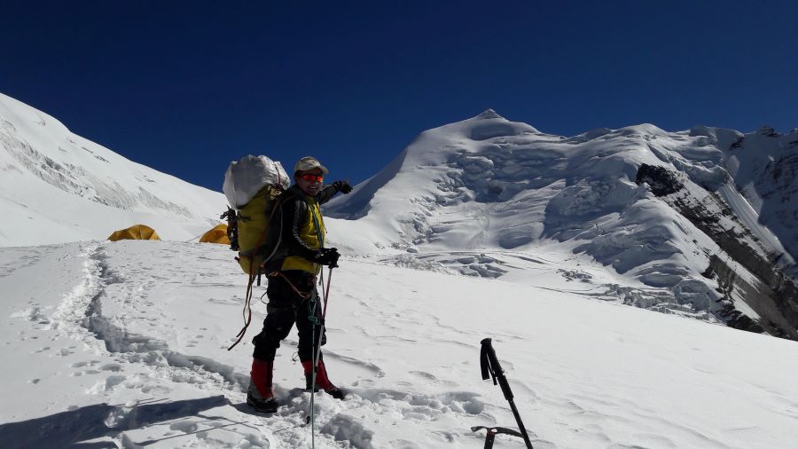 Mt.Himlung Himal (7,126m) Expedition-33Days
