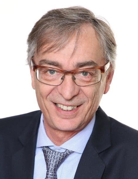 Alex R.