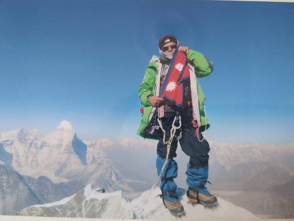 Santa Gurung